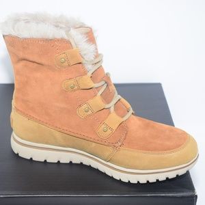 SOREL Women's Cozy Joan Waterproof